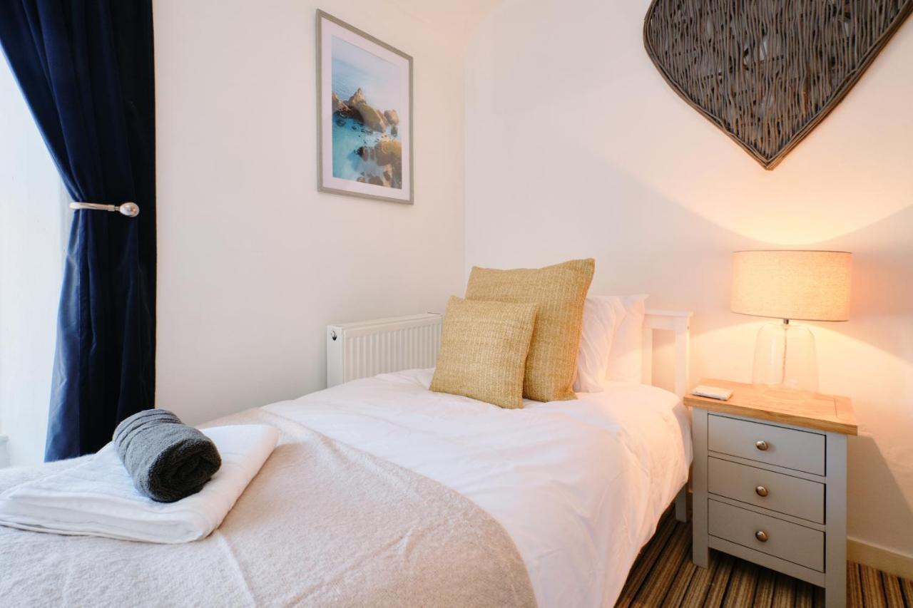 Scallop Cottage Porthleven Esterno foto